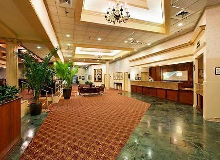 Holiday Inn Huntsville Downtown Exterior foto
